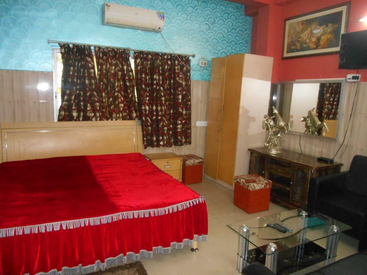 Hotel Surja Laxmi Raiganj Dış mekan fotoğraf